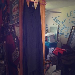 V neck black flowey dress